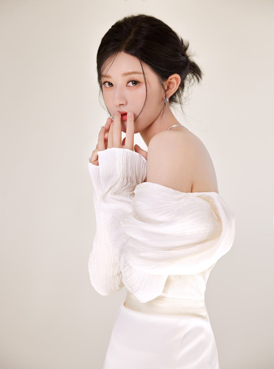 蜂腰翘臀性感尤物cosplay 蜂腰设计